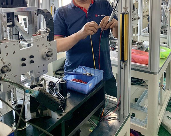 無刷電機繞線機
